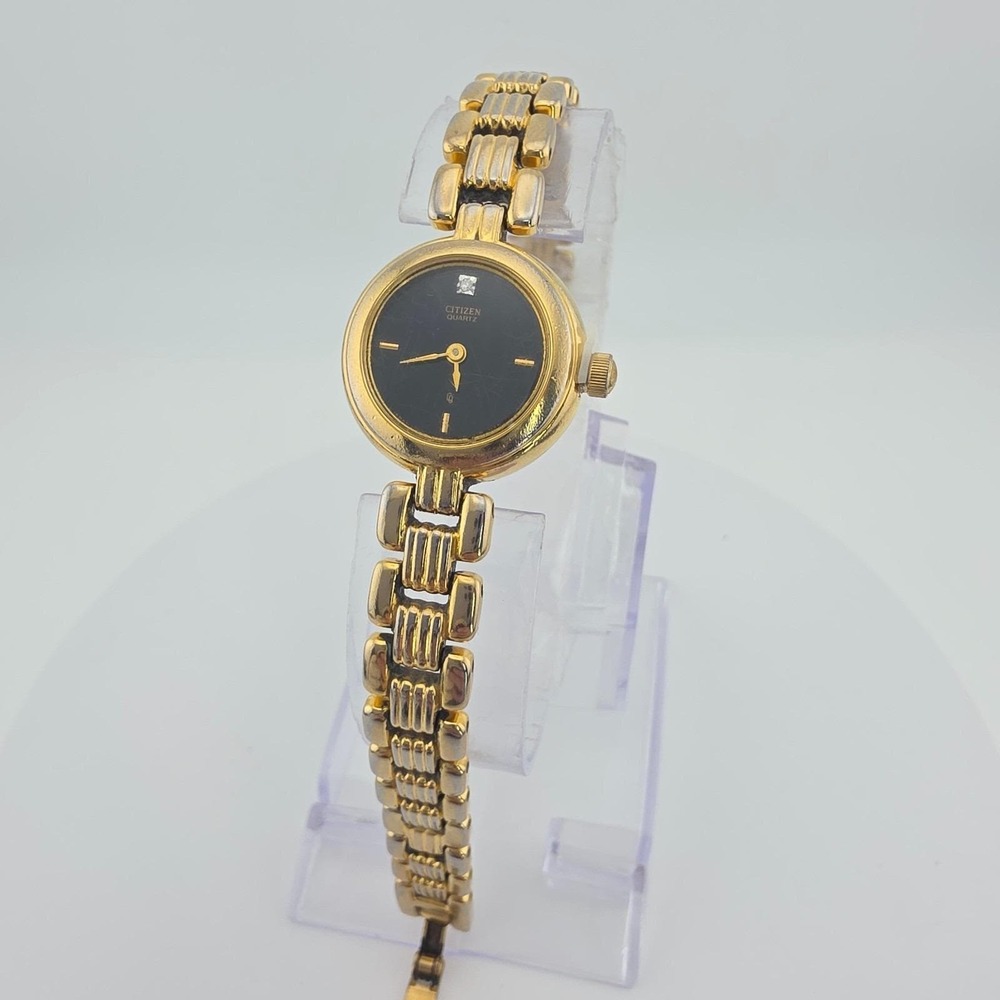 Vtg CITIZEN Ladies Watch 3220-S24451 Black Dial Weave Link Yellow Gold Plate 6"